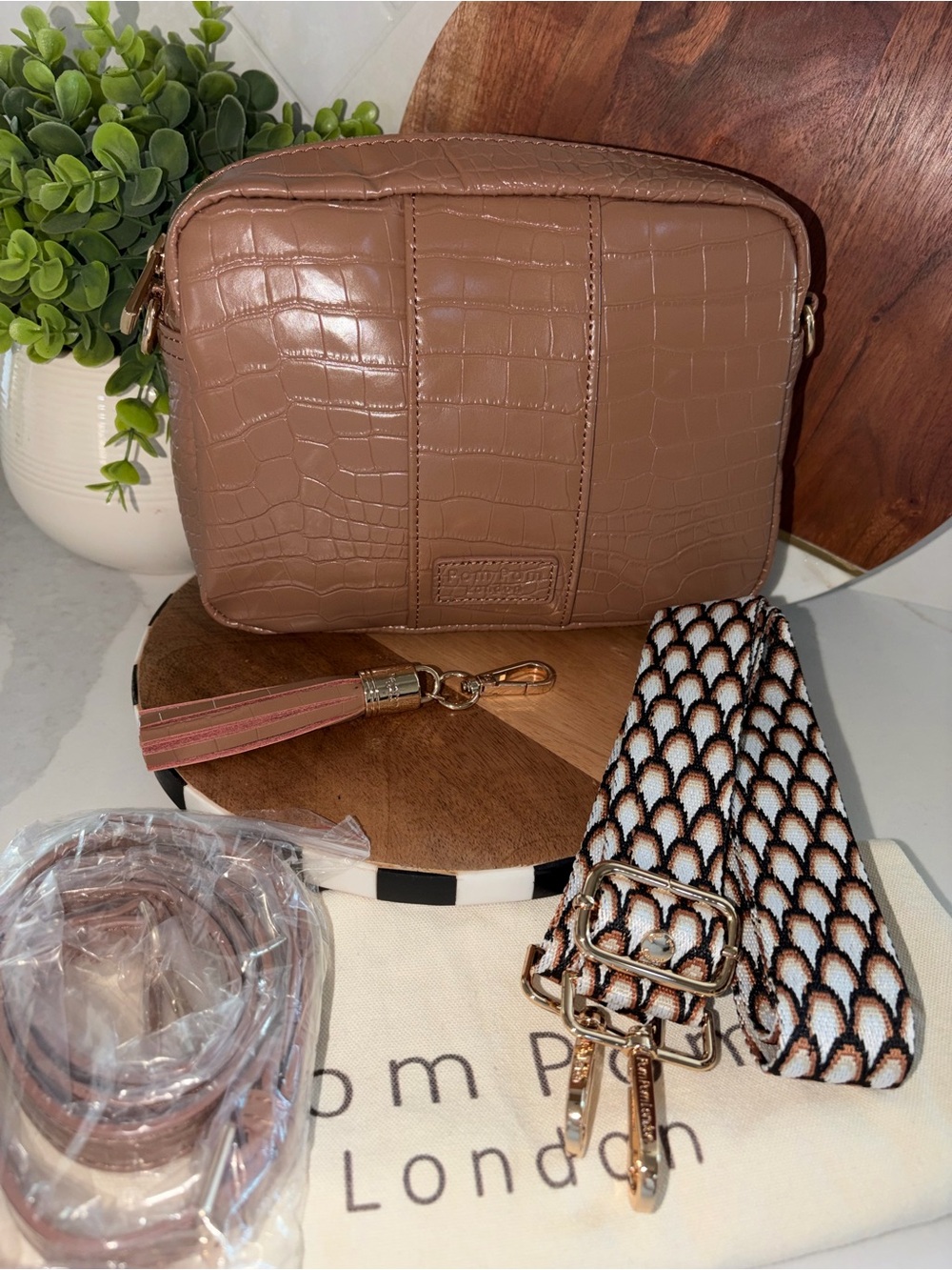 Pom Pom London caramel tan croc City crossbody bag purse peacock strap NWT